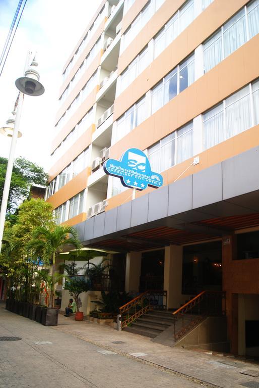 Hotel Miraflores Вільяермоса Екстер'єр фото