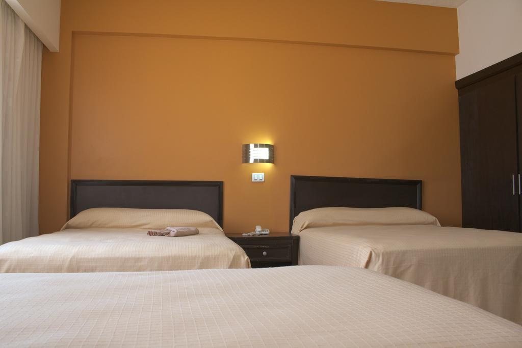Hotel Miraflores Вільяермоса Екстер'єр фото
