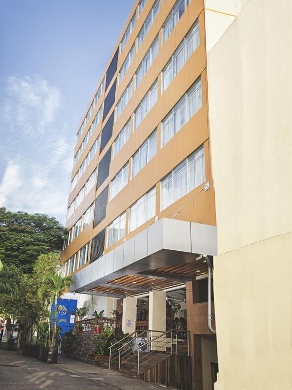 Hotel Miraflores Вільяермоса Екстер'єр фото