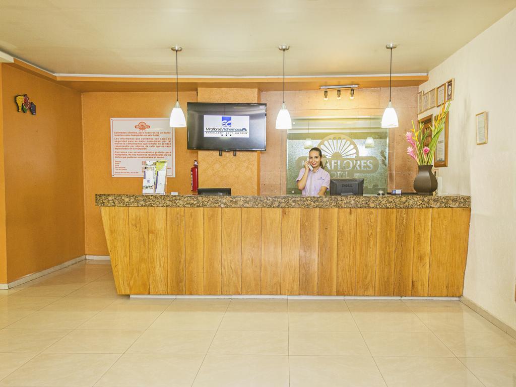 Hotel Miraflores Вільяермоса Екстер'єр фото